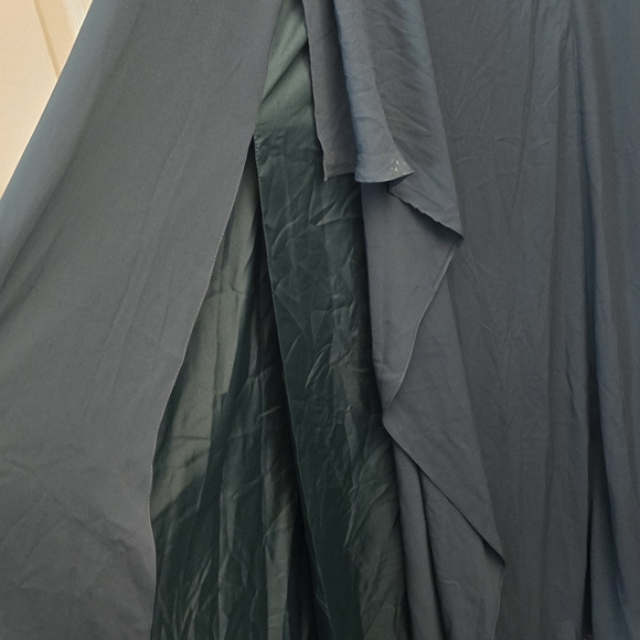 NWT Davids Bridal Georgette Cascade Dress F19832 Size 14 Juniper Green - Picture 10 of 11